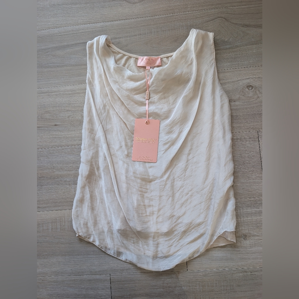 NWT Scandal Italy Cleo Top